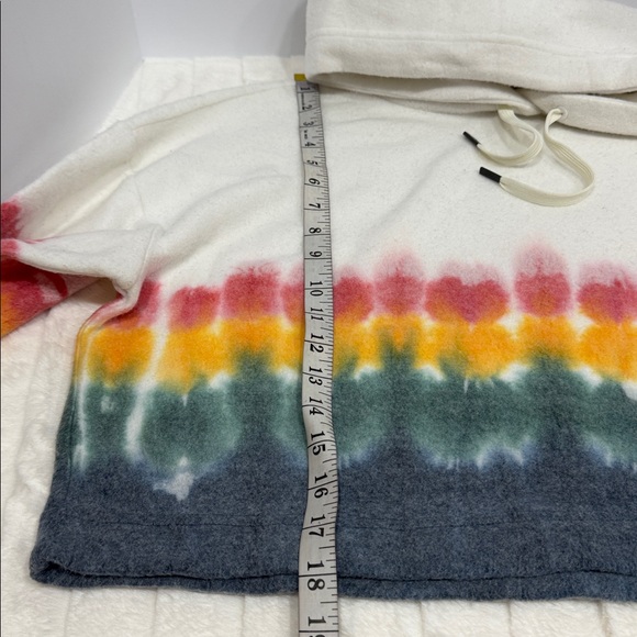 Feat Sunset Lover BlanketBlend Crop Hoodie Size XL NWT - Picture 9 of 12